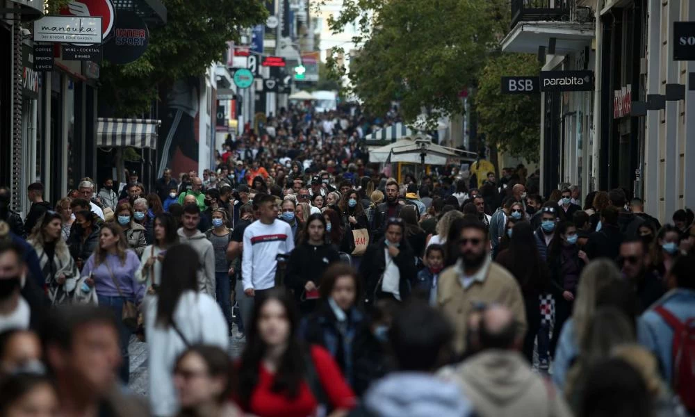 Μετάλλαξη Όμικρον: Νέα σενάρια για την προέλευσή της – Τέλος στην πανδημία το 2022